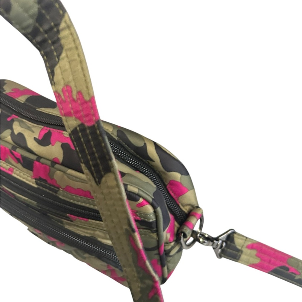 LUG Carousel Convertible Camo Green Pink Crossbody or to a Belt Bag Travel Purse - Picture 8 of 16